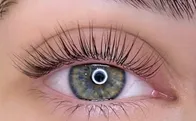 Lash Lifting bei nach unten wachsenden Wimpern